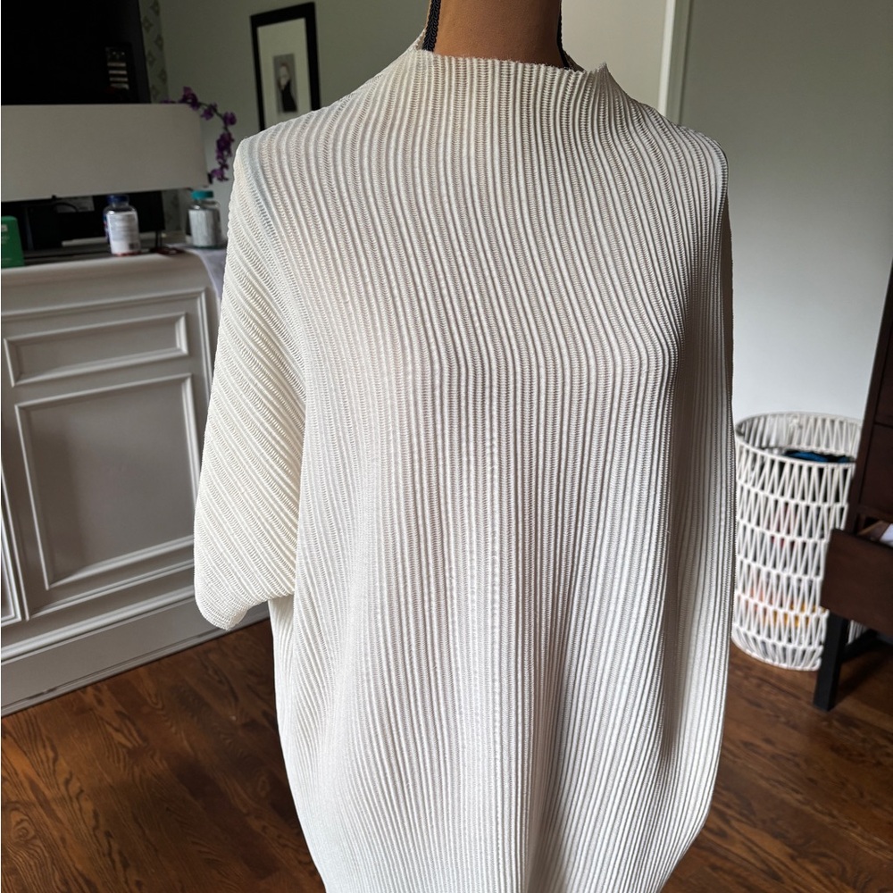 The Row - Women's Ribbed Lightweight Top - Cream